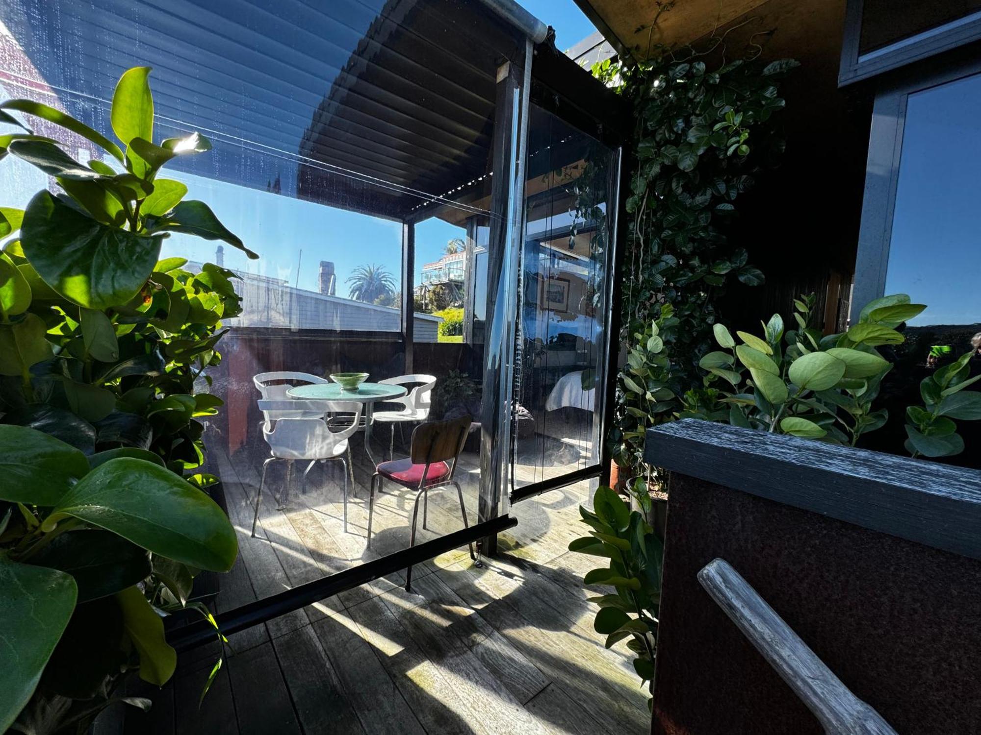 Studio With A View Раглан Екстер'єр фото